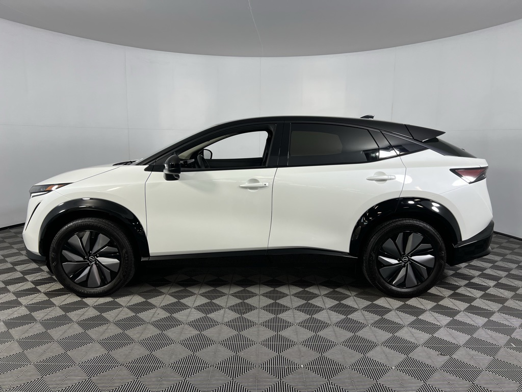 2024 Nissan ARIYA Engage e-4ORCE photo 8