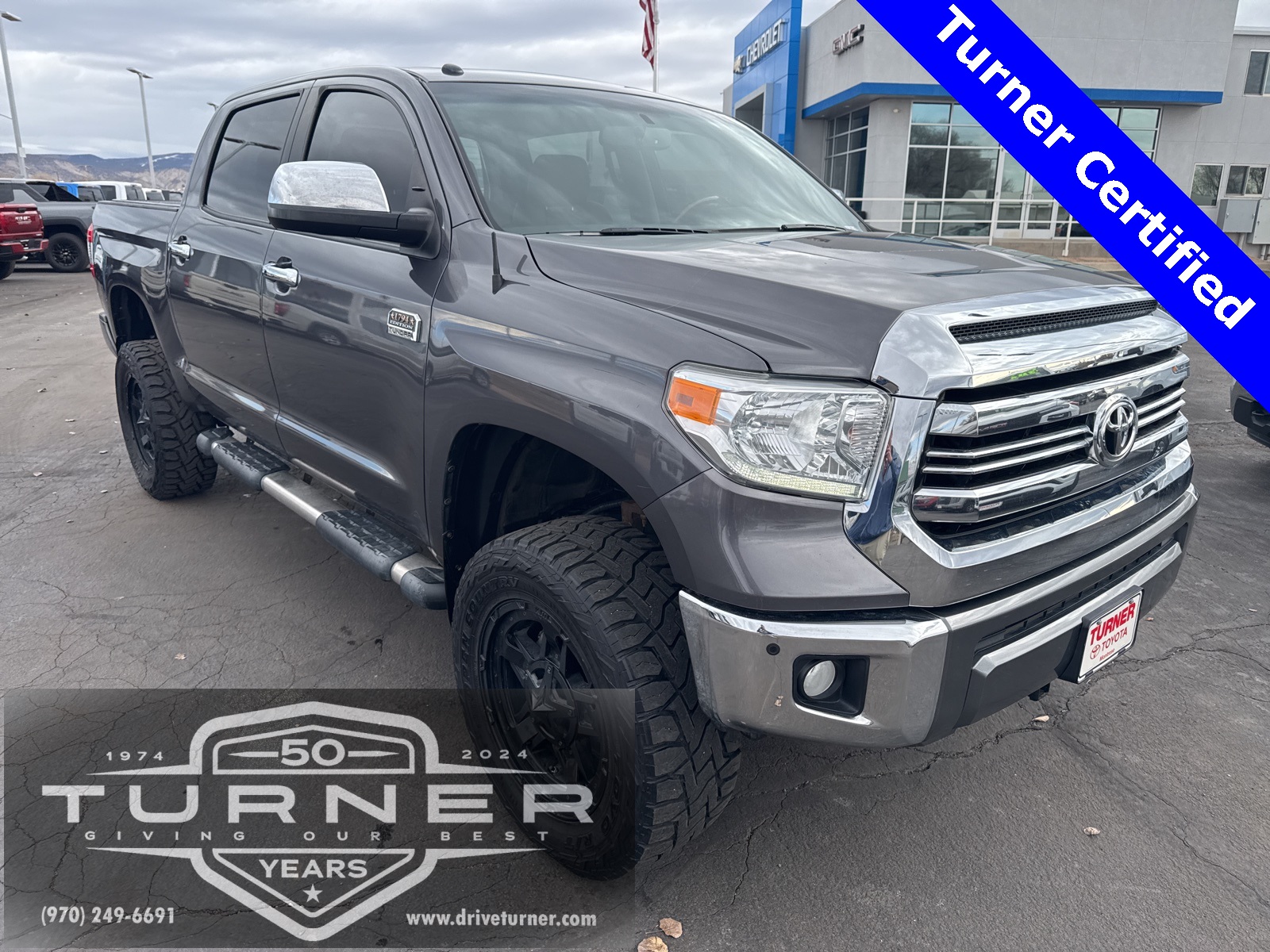 2017 Toyota Tundra Platinum's photo