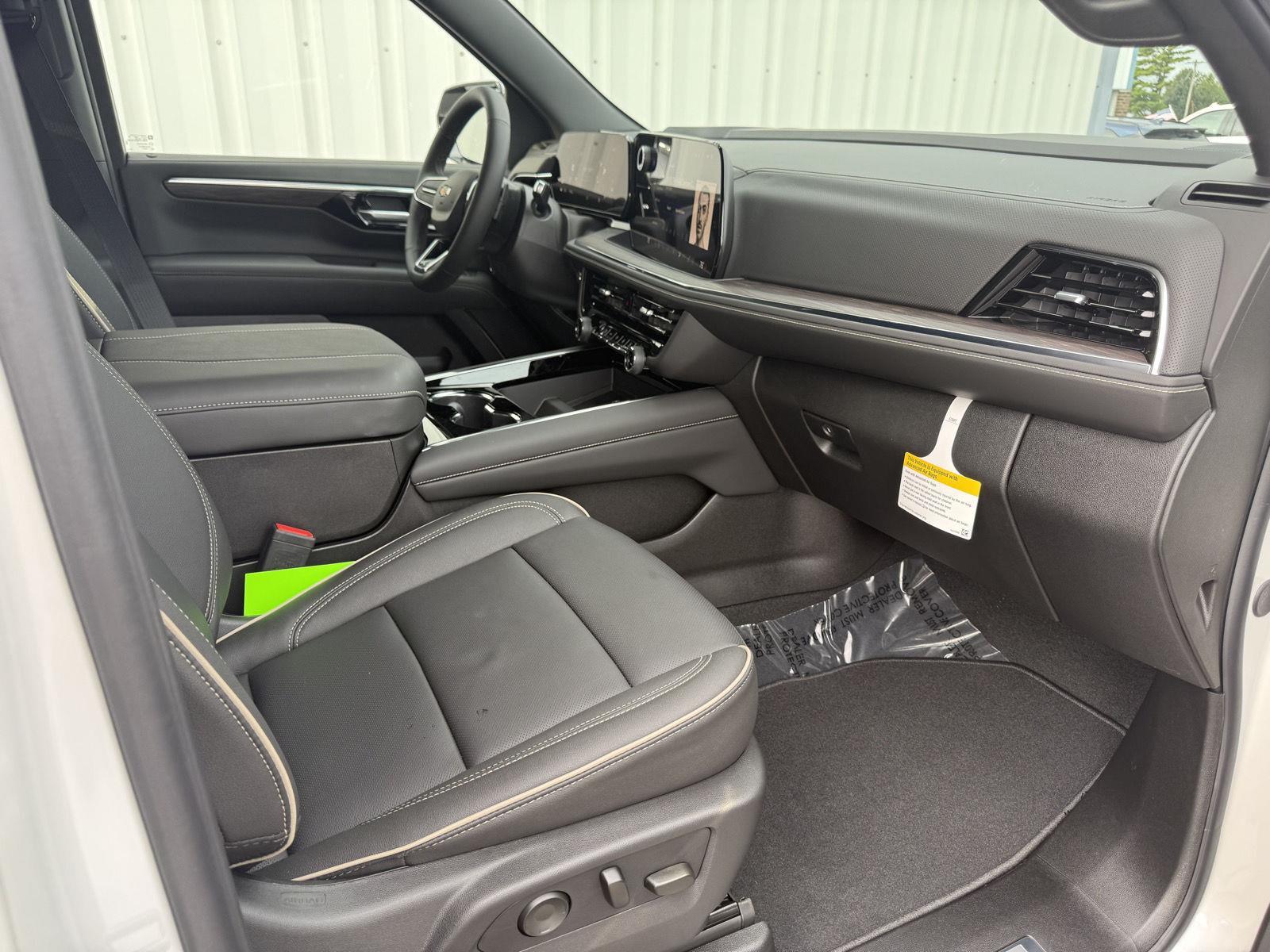 2025 Chevrolet Tahoe Premier photo 26