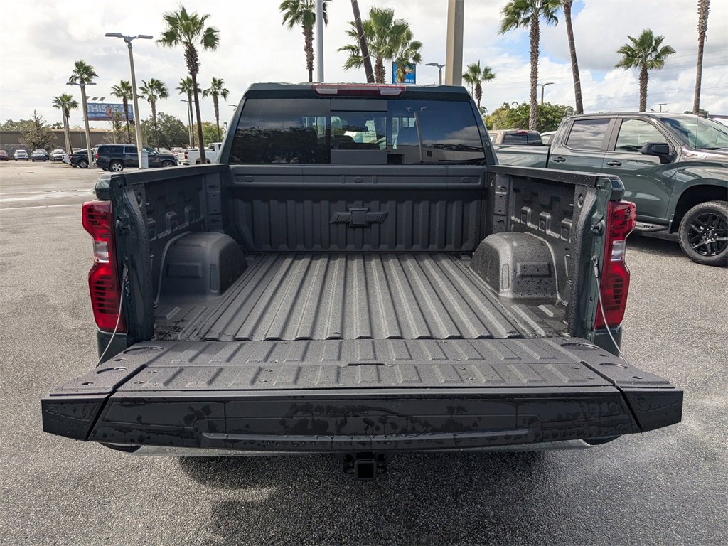 2026 Chevrolet Silverado 1500 LT photo 4