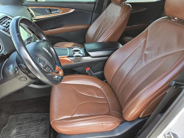 2016 Lincoln MKX Reserve photo 26