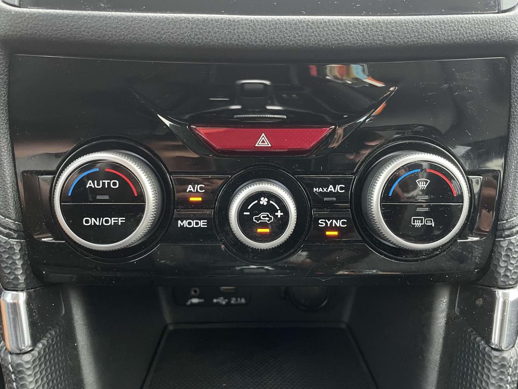 2024 Subaru Forester Touring photo 15