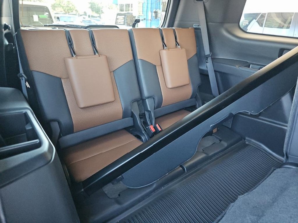 2025 Lexus GX 550 Premium photo 4