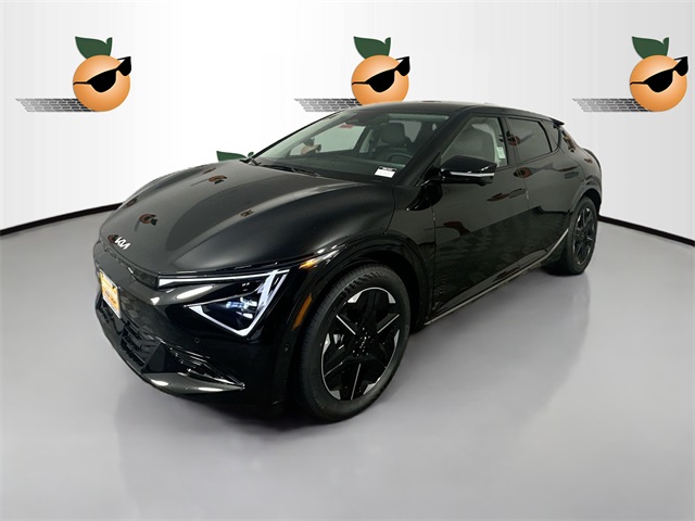2025 Kia EV6 Wind photo 3