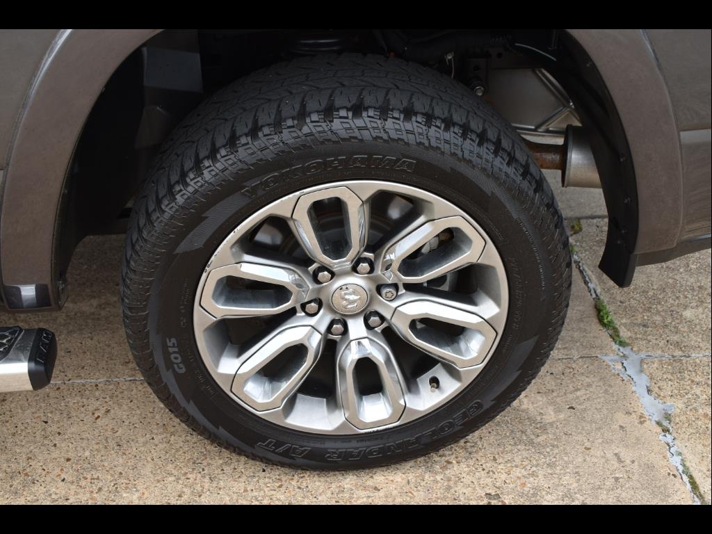 2021 Ram 1500 Laramie photo 17