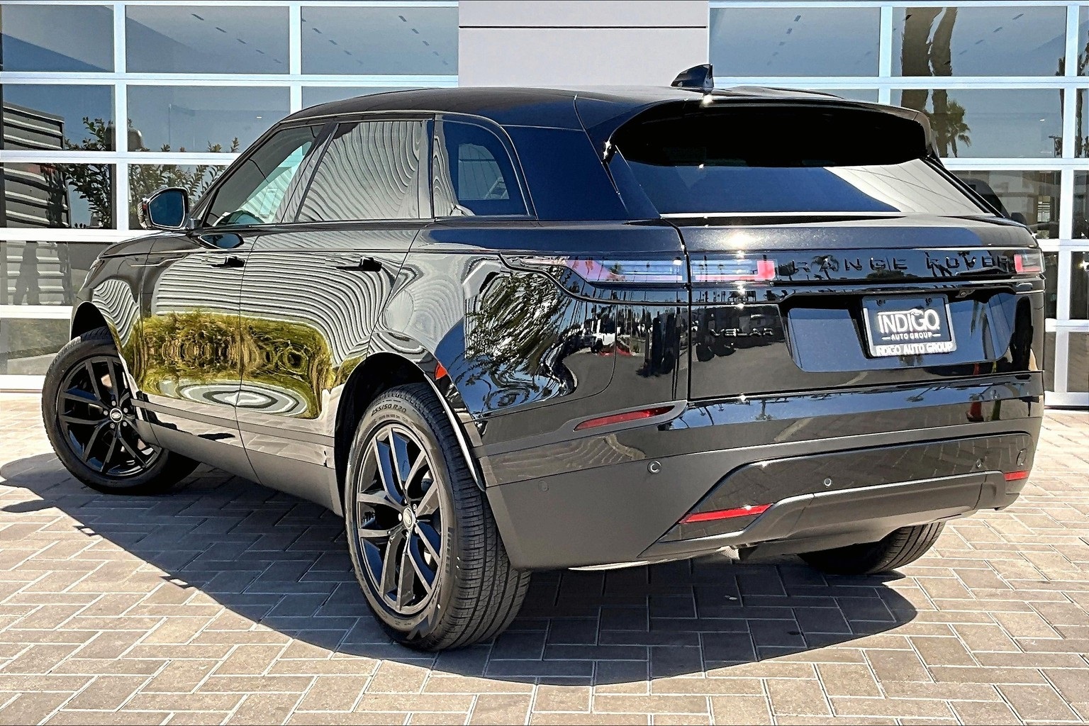 2026 Land Rover Range Rover Velar S photo 3