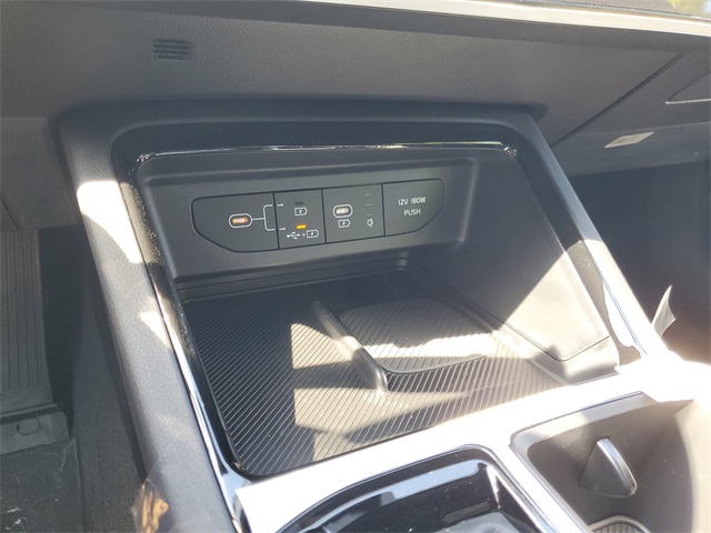 2025 Kia K5 GT-Line photo 19
