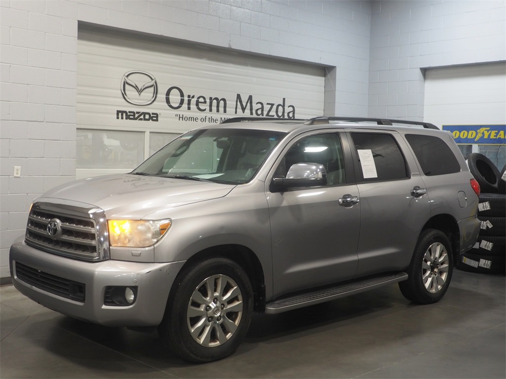 2010 Toyota Sequoia Platinum's photo
