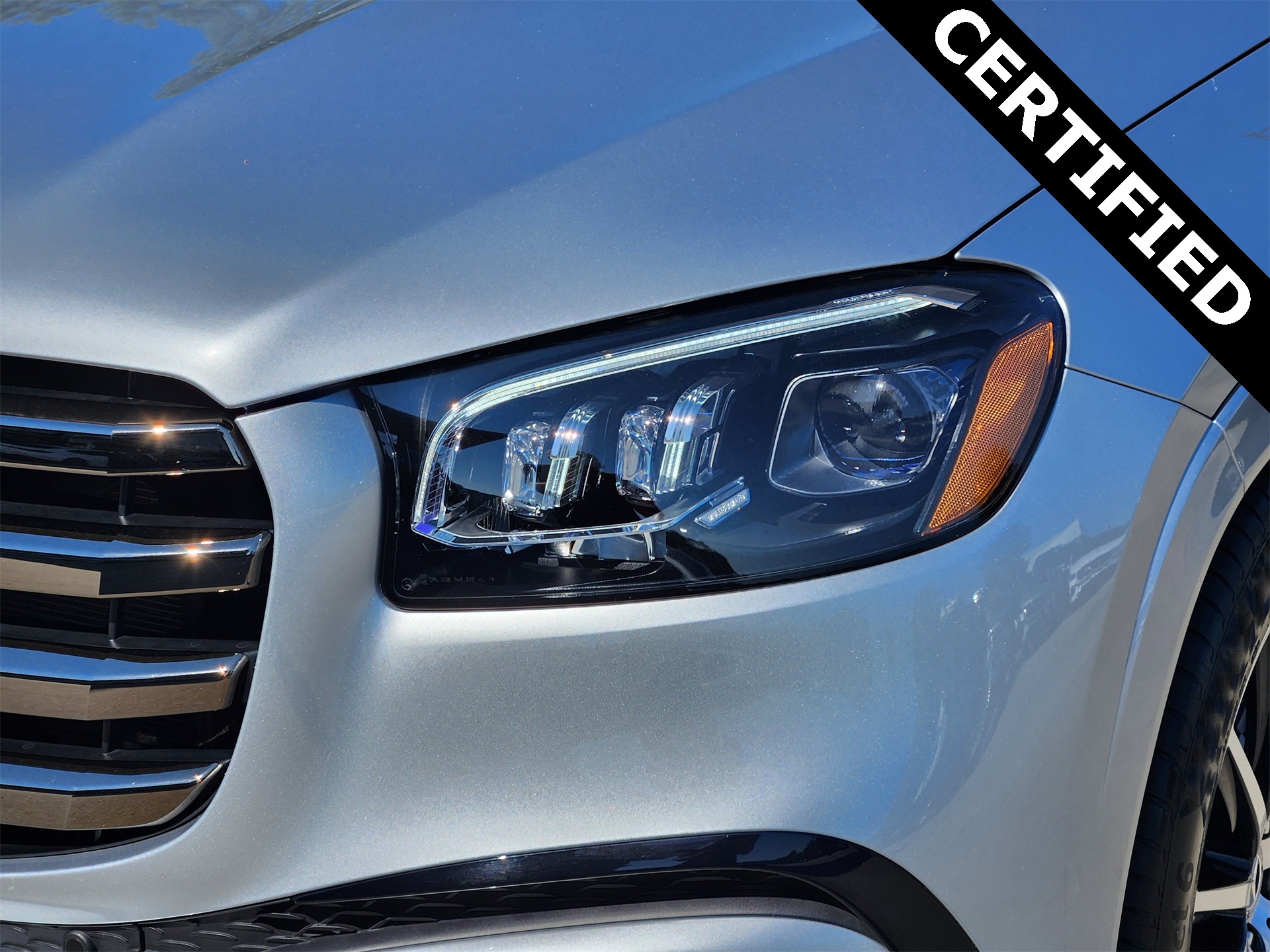 2025 Mercedes Benz GLS 450 4MATIC photo 8