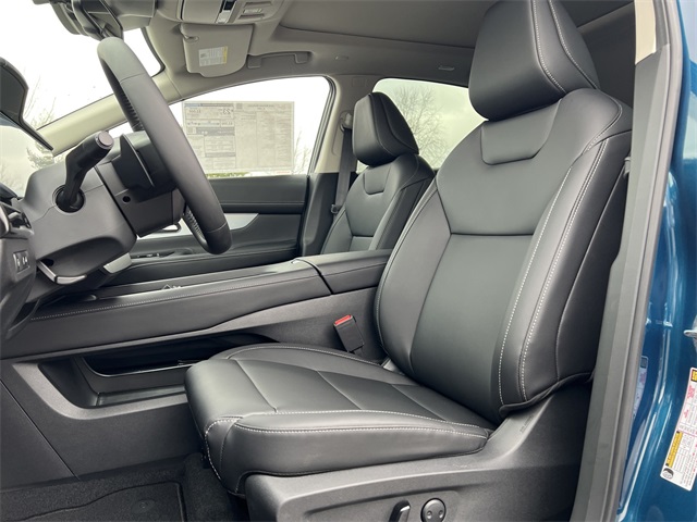 2025 Nissan Murano SL photo 13
