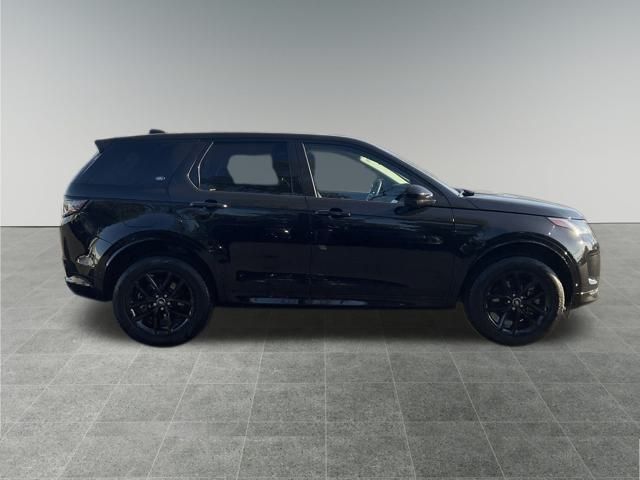 2025 Land Rover Discovery Sport S photo 2