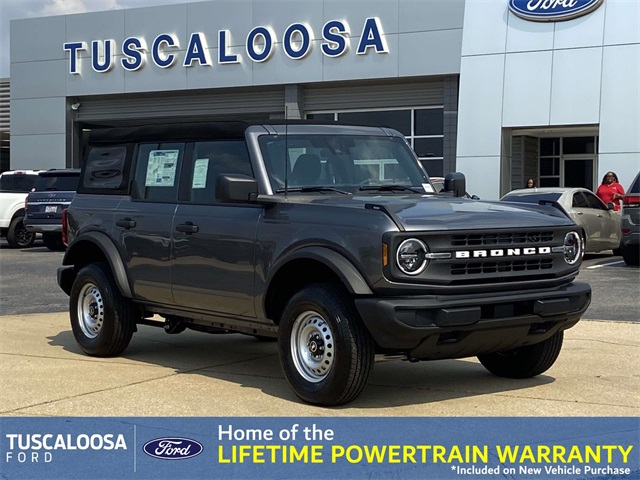 2025 Ford Bronco 4-Door Base's photo