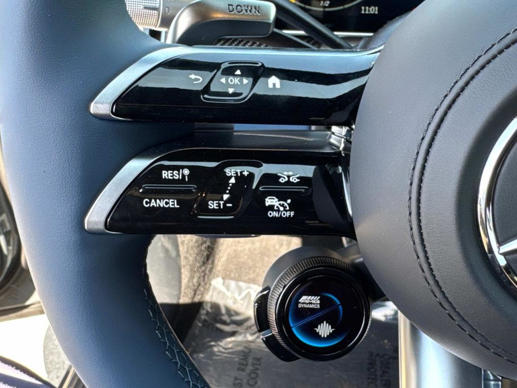2025 Mercedes Benz S 63 e photo 27
