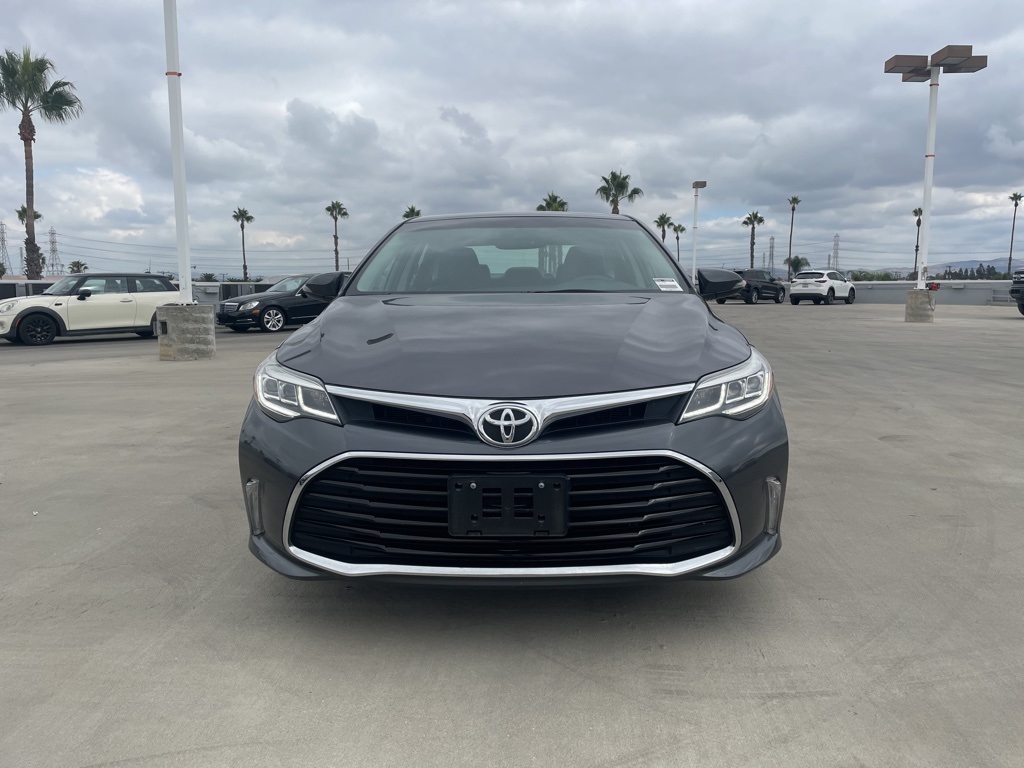 2016 Toyota Avalon Touring photo 6