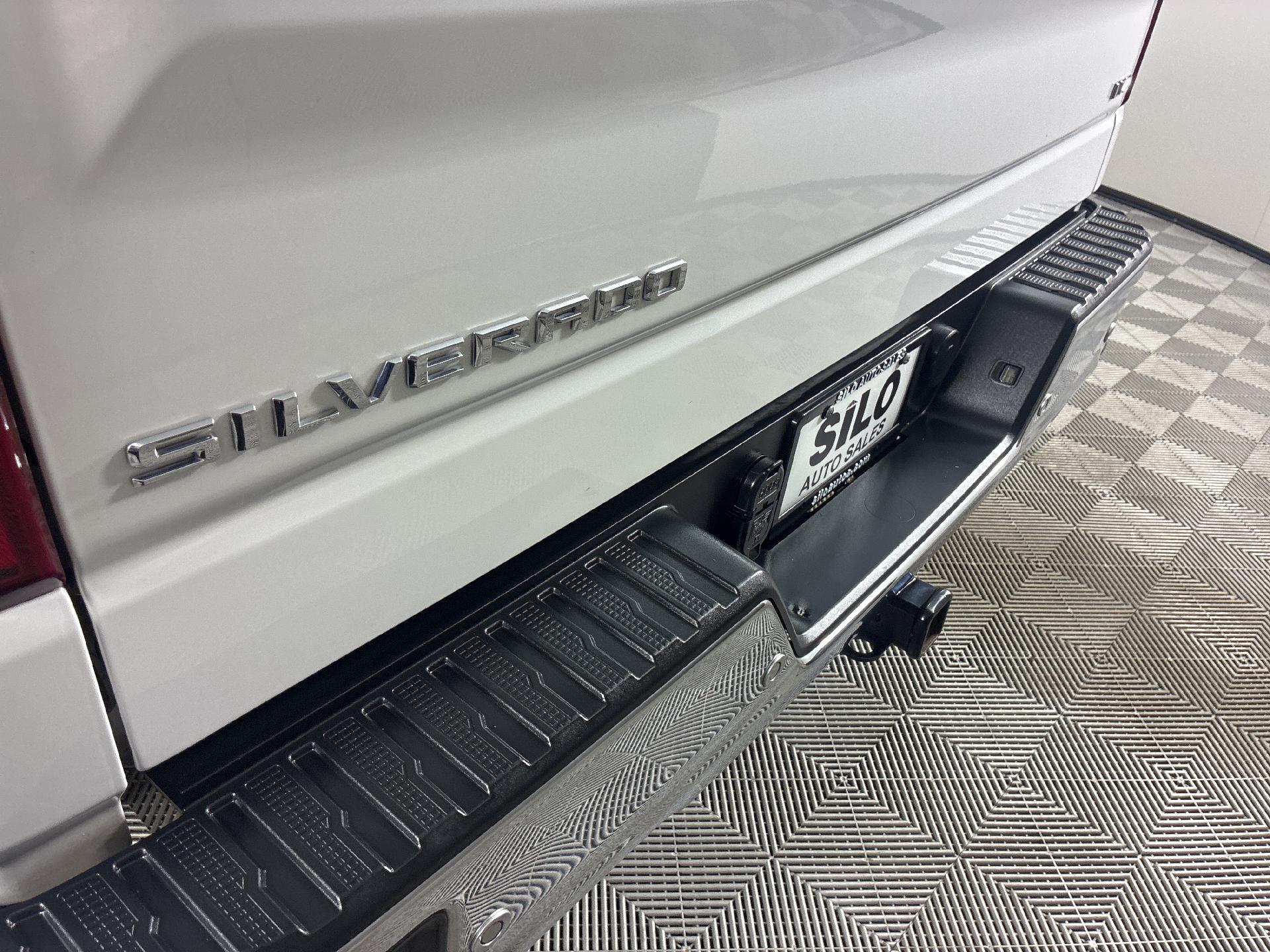 2022 Chevrolet Silverado 1500 LTZ photo 4