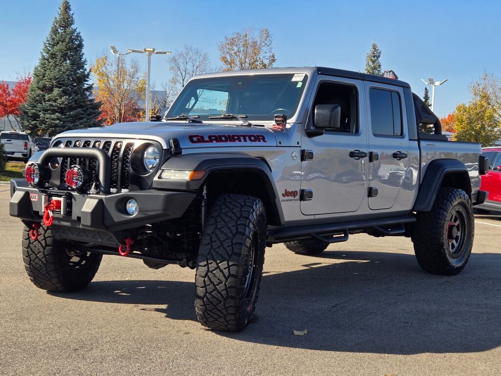 2020 Jeep Gladiator Sport S photo 2