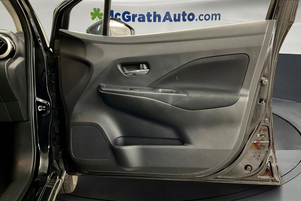 2021 Nissan Versa 1.6 SV photo 23