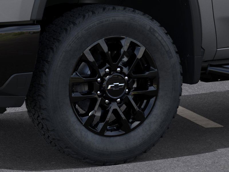 2026 Chevrolet Silverado 2500HD LT photo 9
