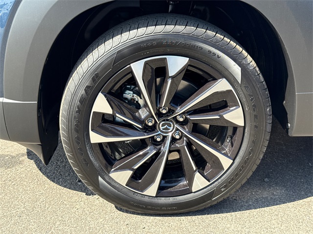 2025 Mazda CX-50 Premium Plus photo 10