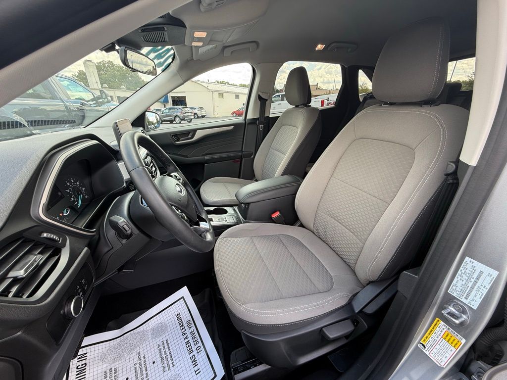 2022 Ford Escape SE photo 11