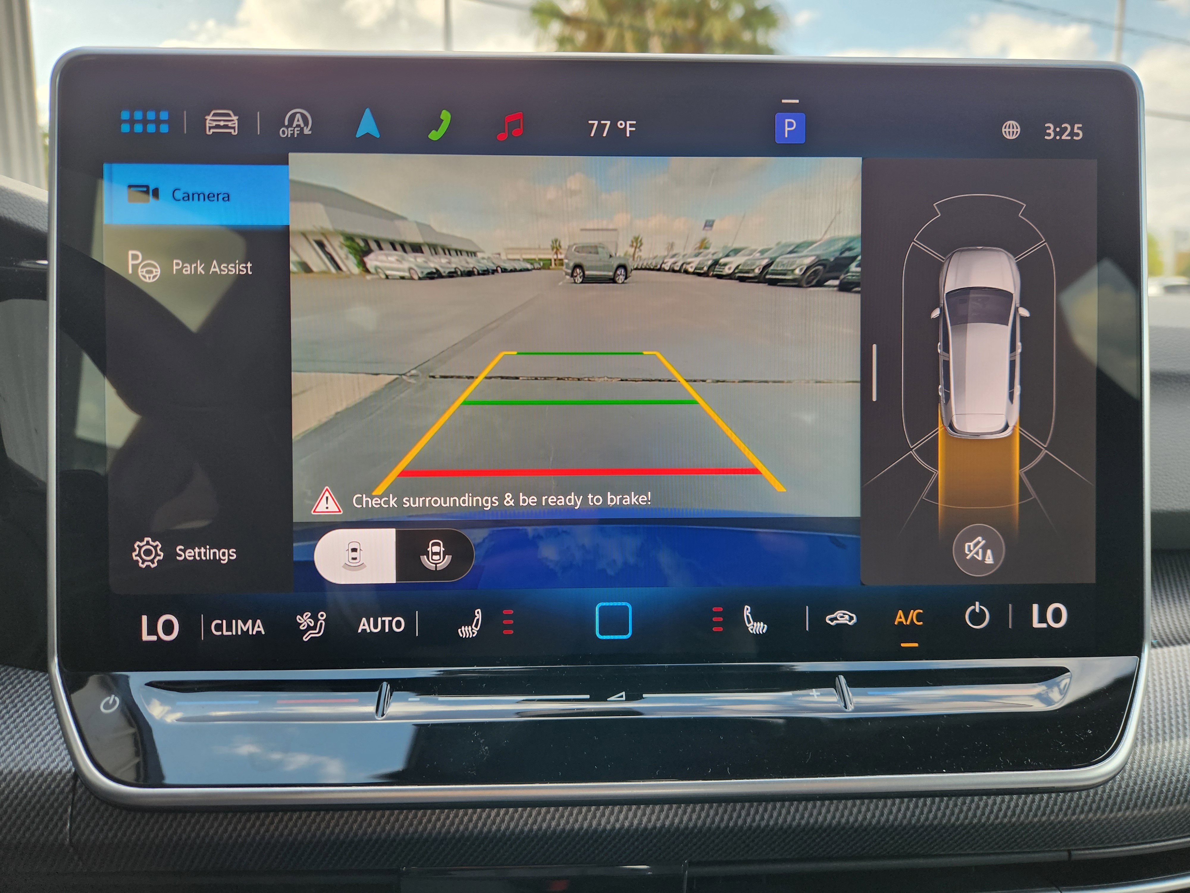 2026 Volkswagen Golf R 2.0 TSI photo 3