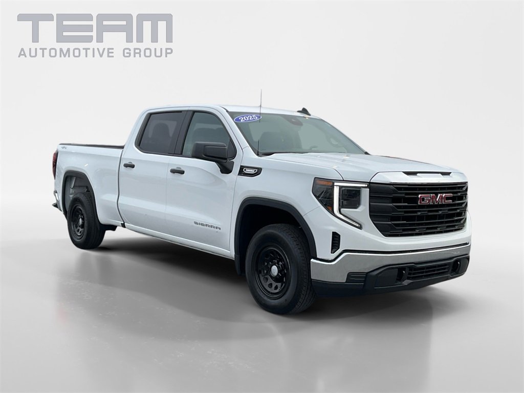 2025 GMC Sierra 1500 Pro's photo