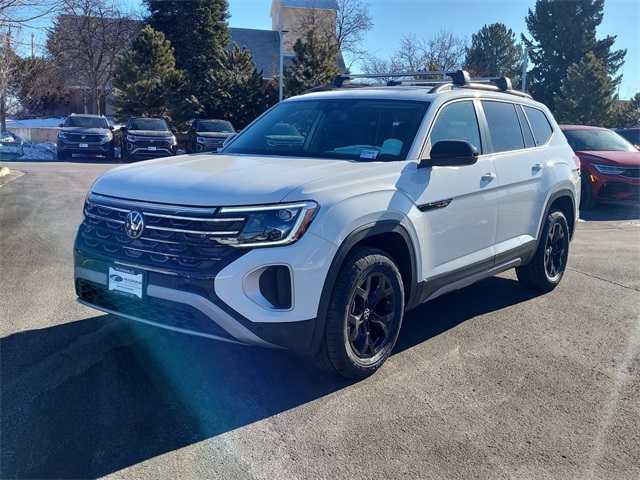 2025 Volkswagen Atlas Peak Edition SE photo 8