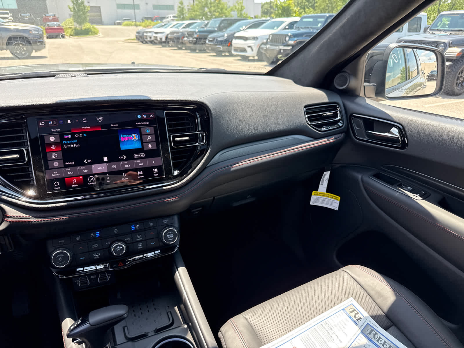 2025 Dodge Durango R/T Plus photo 17