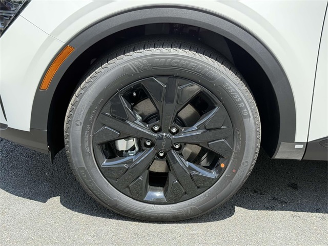 2025 Kia Sportage Plug-In Hybrid X-Line photo 11