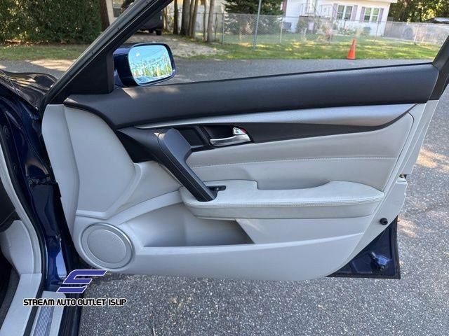 2013 Acura TL Technology photo 11