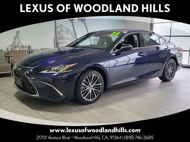 2023 Lexus ES 350's photo
