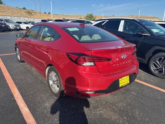 2020 Hyundai Elantra SEL photo 5