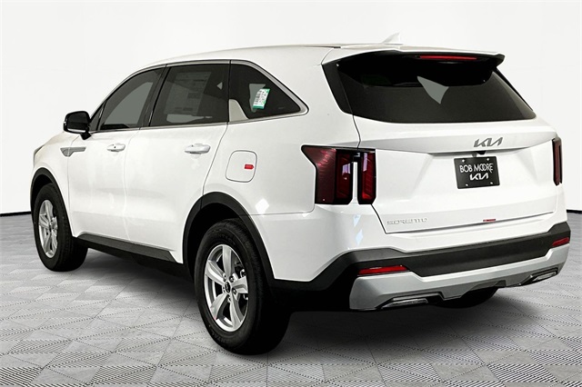 2026 Kia Sorento LX photo 2