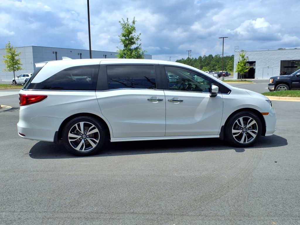 2021 Honda Odyssey Touring photo 22