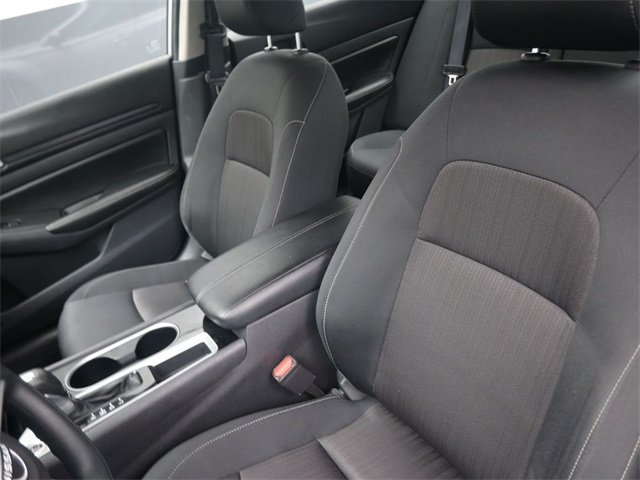2024 Nissan Altima 2.5 SV photo 27