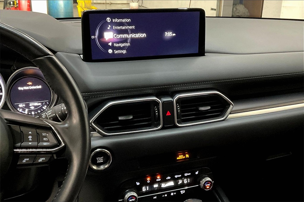 2023 MAZDA CX-5 - Image 4