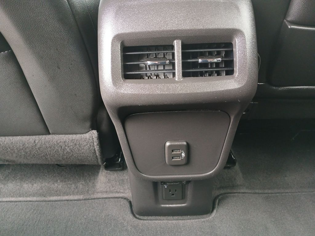 2024 Gmc Terrain SLT photo 21