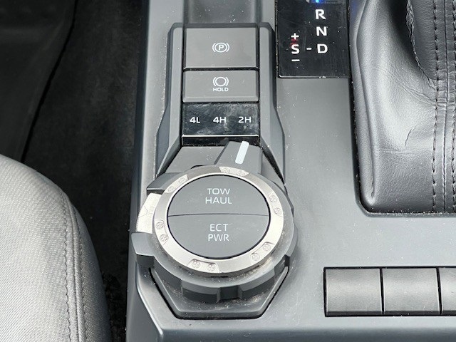 2024 Toyota Tacoma SR5 photo 23