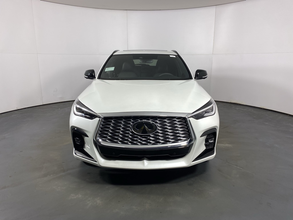 2025 Infiniti QX55 Essential photo 3