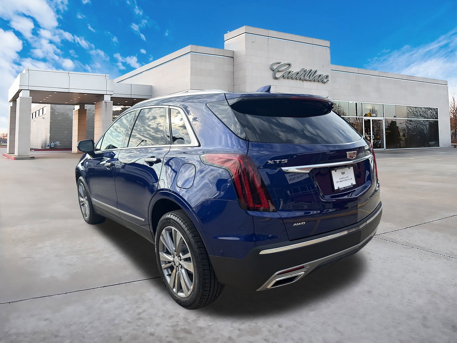 2025 Cadillac XT5 Premium Luxury photo 4