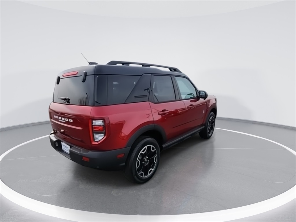 2025 Ford Bronco Sport Outer Banks photo 6