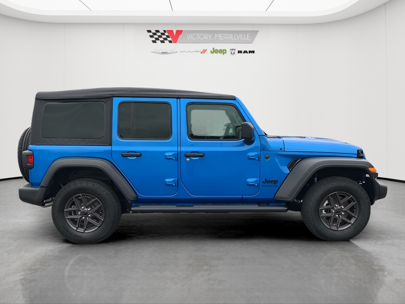 2025 Jeep Wrangler Sport S photo 5