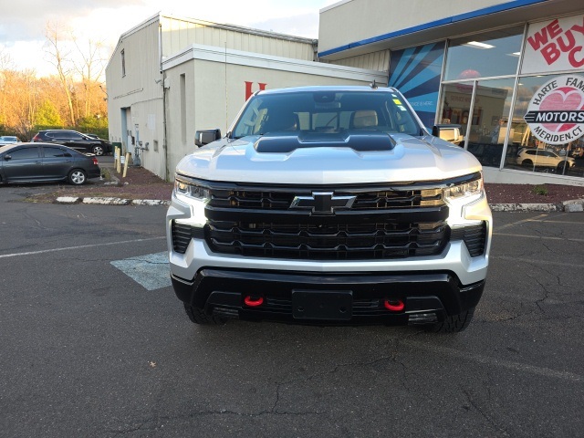 2022 Chevrolet Silverado 1500 LT Trail Boss photo 2