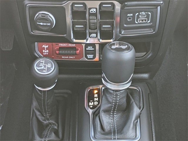 2025 Jeep Wrangler Rubicon X photo 16