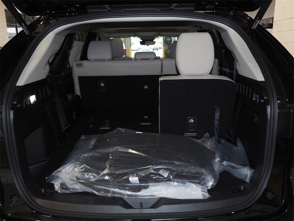 2025 Mazda CX-90 3.3 Turbo Preferred photo 3