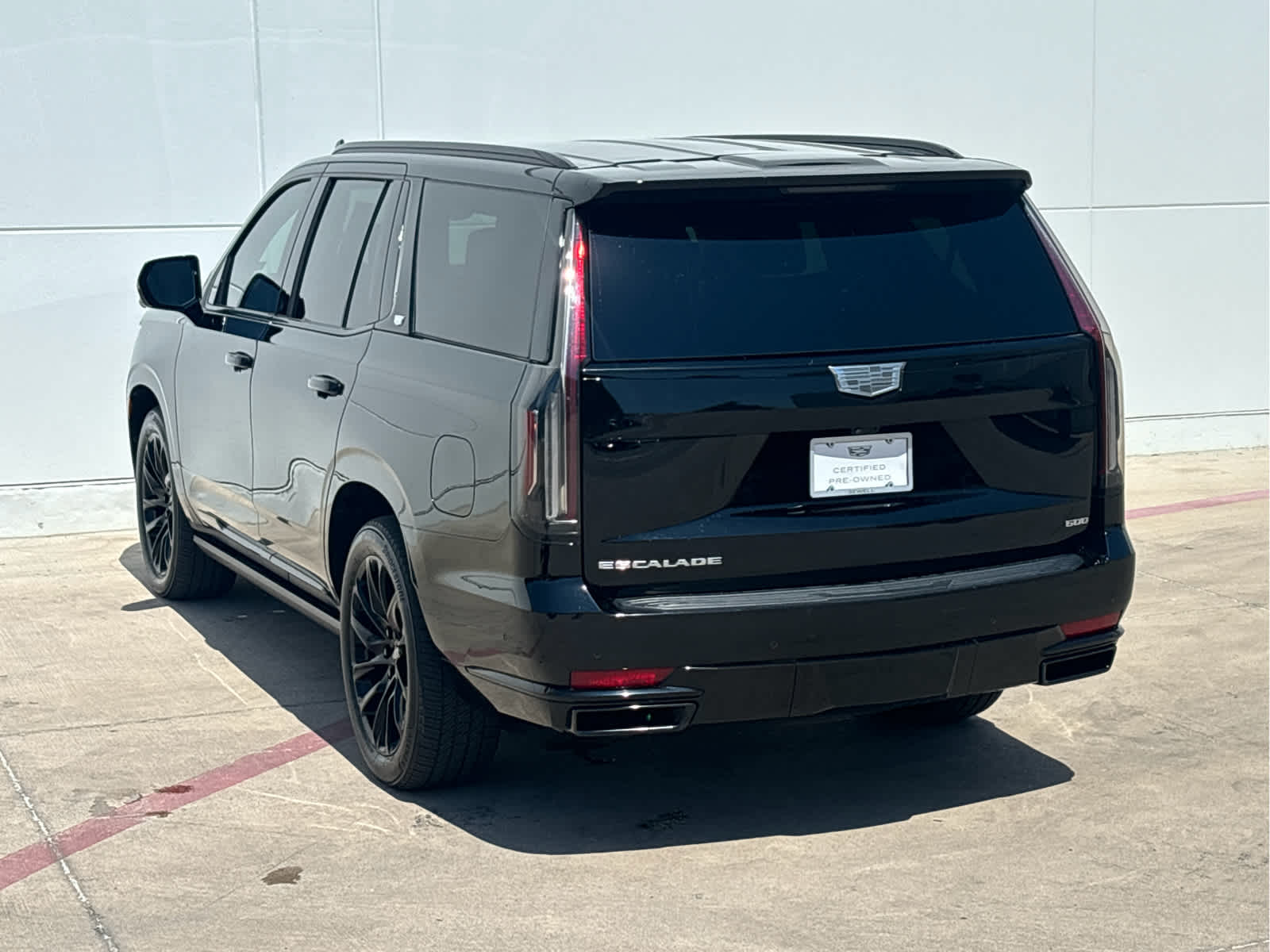2023 Cadillac Escalade Sport photo 4