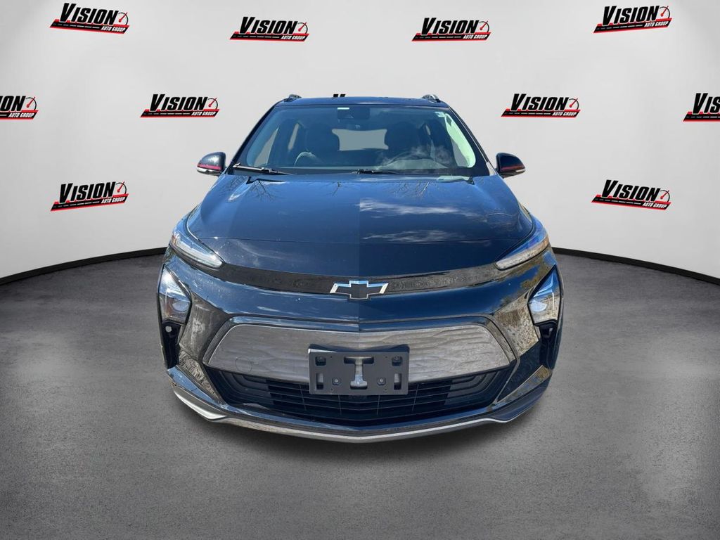 Used 2023 Chevrolet Bolt EUV LT with VIN 1G1FY6S06P4171088 for sale in Canandaigua, NY