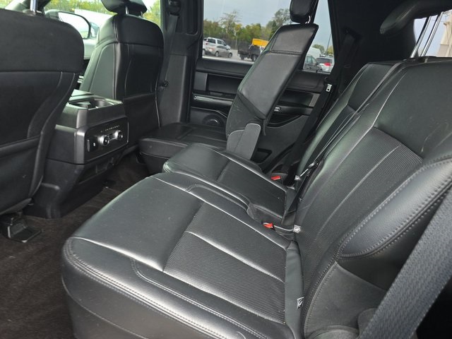 2021 Ford Expedition XLT photo 4