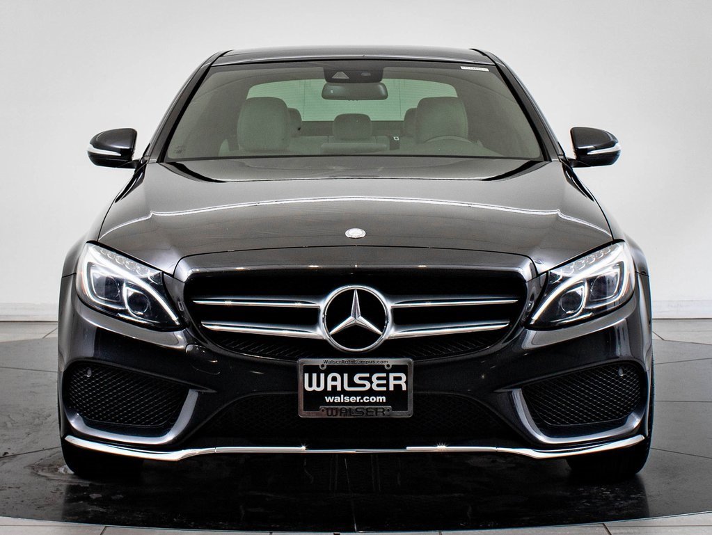 2015 Mercedes Benz C 400 4MATIC Sedan photo 2