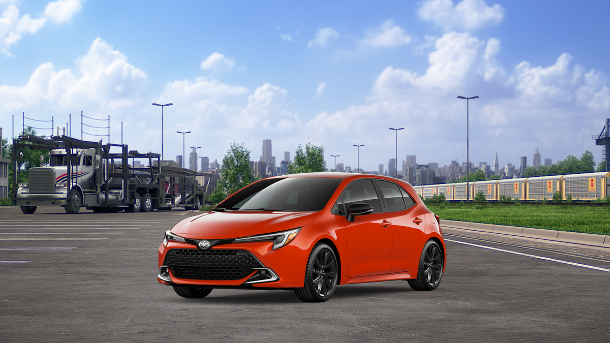 2026 Toyota Corolla Hatchback XSE's photo